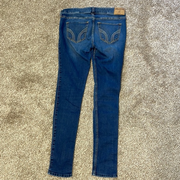 Hollister Jeans - Picture 4 of 14
